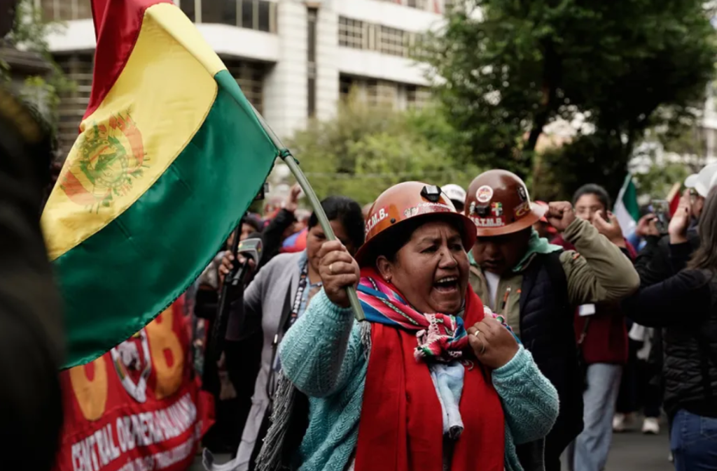 OFENZIVA BOLIVIJSKEGA DELAVSTVA